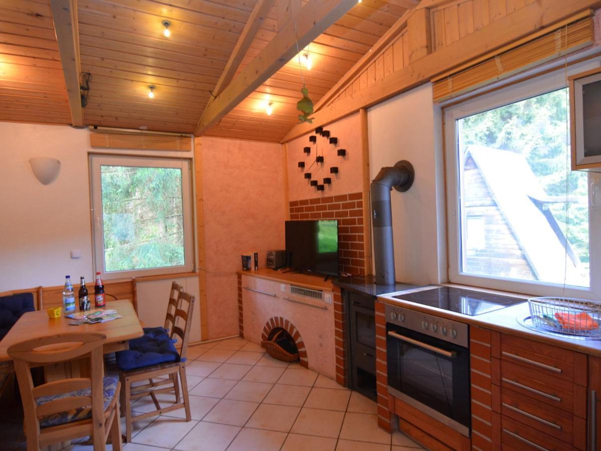 Beautiful Holiday Home With Covered Veranda Friedrichroda Εξωτερικό φωτογραφία