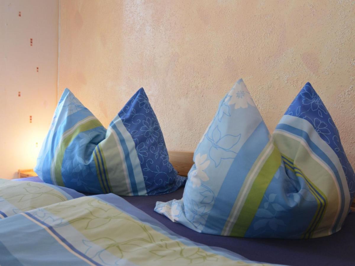 Beautiful Holiday Home With Covered Veranda Friedrichroda Εξωτερικό φωτογραφία