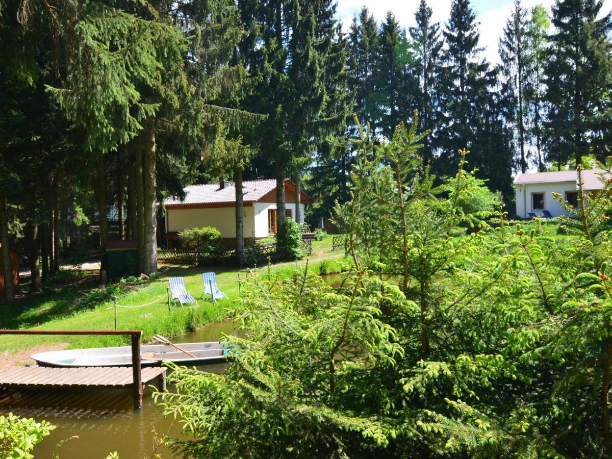Beautiful Holiday Home With Covered Veranda Friedrichroda Εξωτερικό φωτογραφία