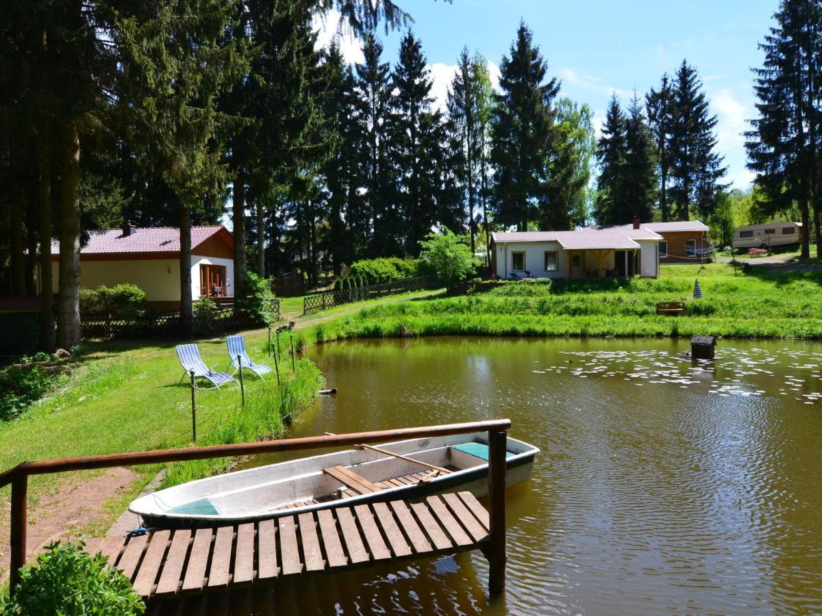 Beautiful Holiday Home With Covered Veranda Friedrichroda Εξωτερικό φωτογραφία
